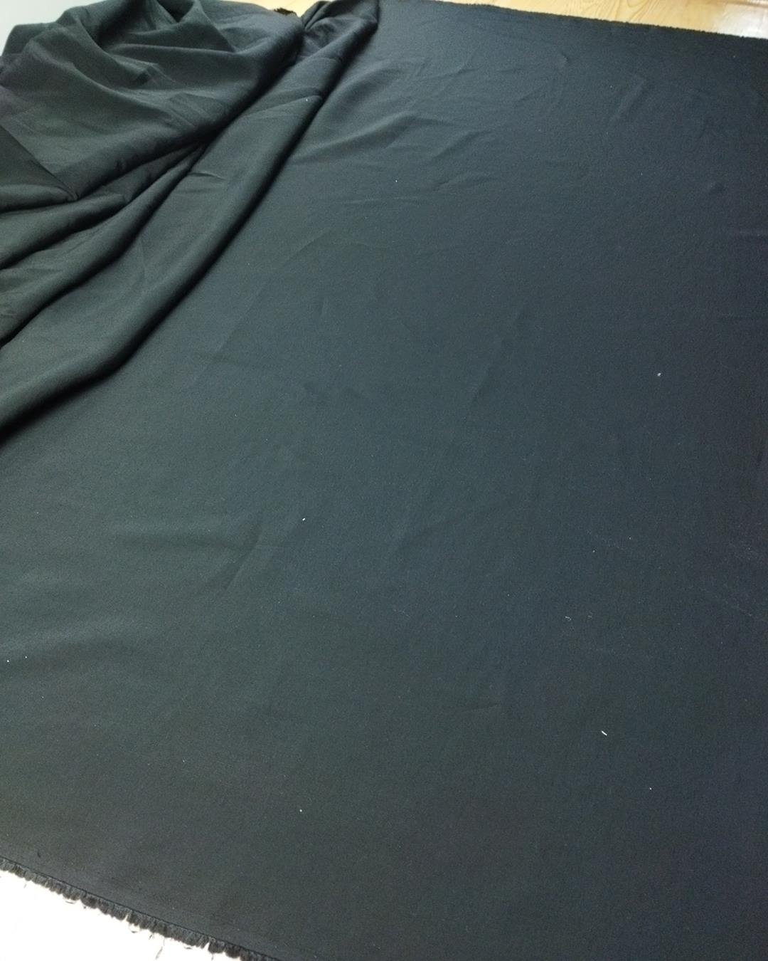 Pamuk Sentetik Dokuma Siyah Renkte (En 155 cm x Boy 200 cm)