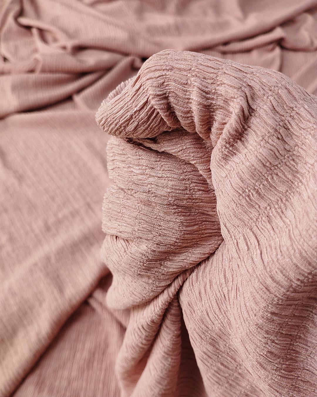 Pastel Pembe Renkte Bürümcüklü Jarse Kumaş (En  120 cm x Boy  260 cm)