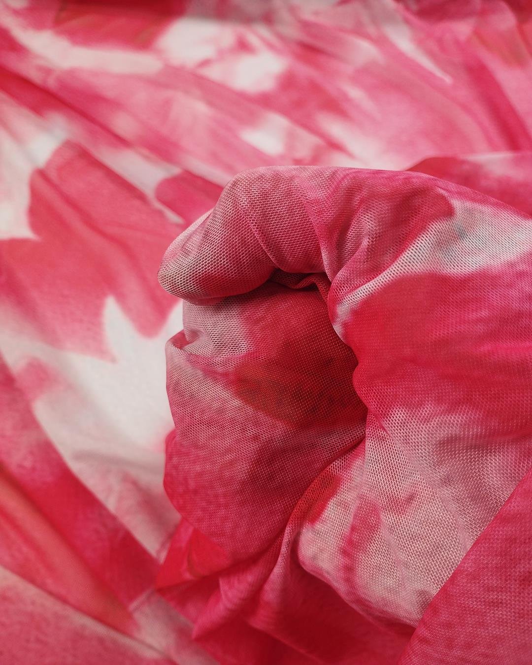 Pembe Beyaz Renklerde File (En  140 cm x Boy  250 cm)