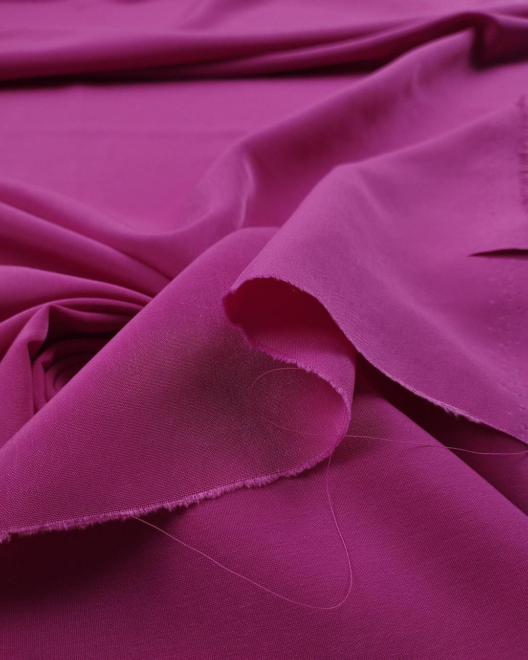 Pembe Renkte İnce Krep (En  140 cm x Boy 300 cm)