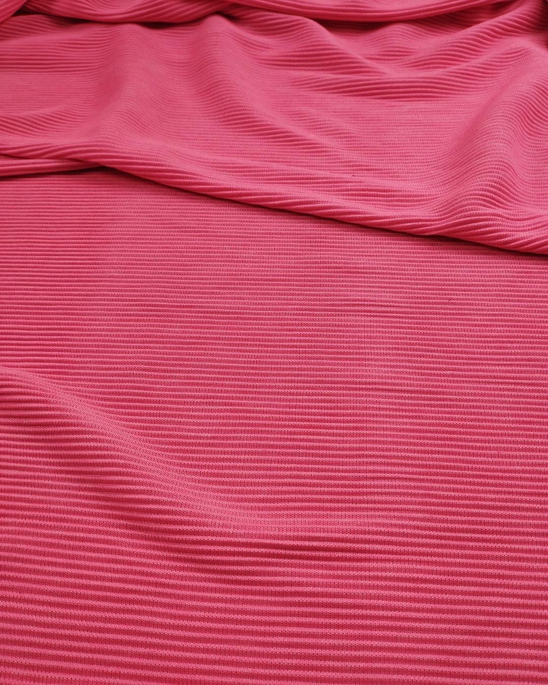 Pembe Renkte Pliseli Jarse (En 150 cm x Boy 190 cm)