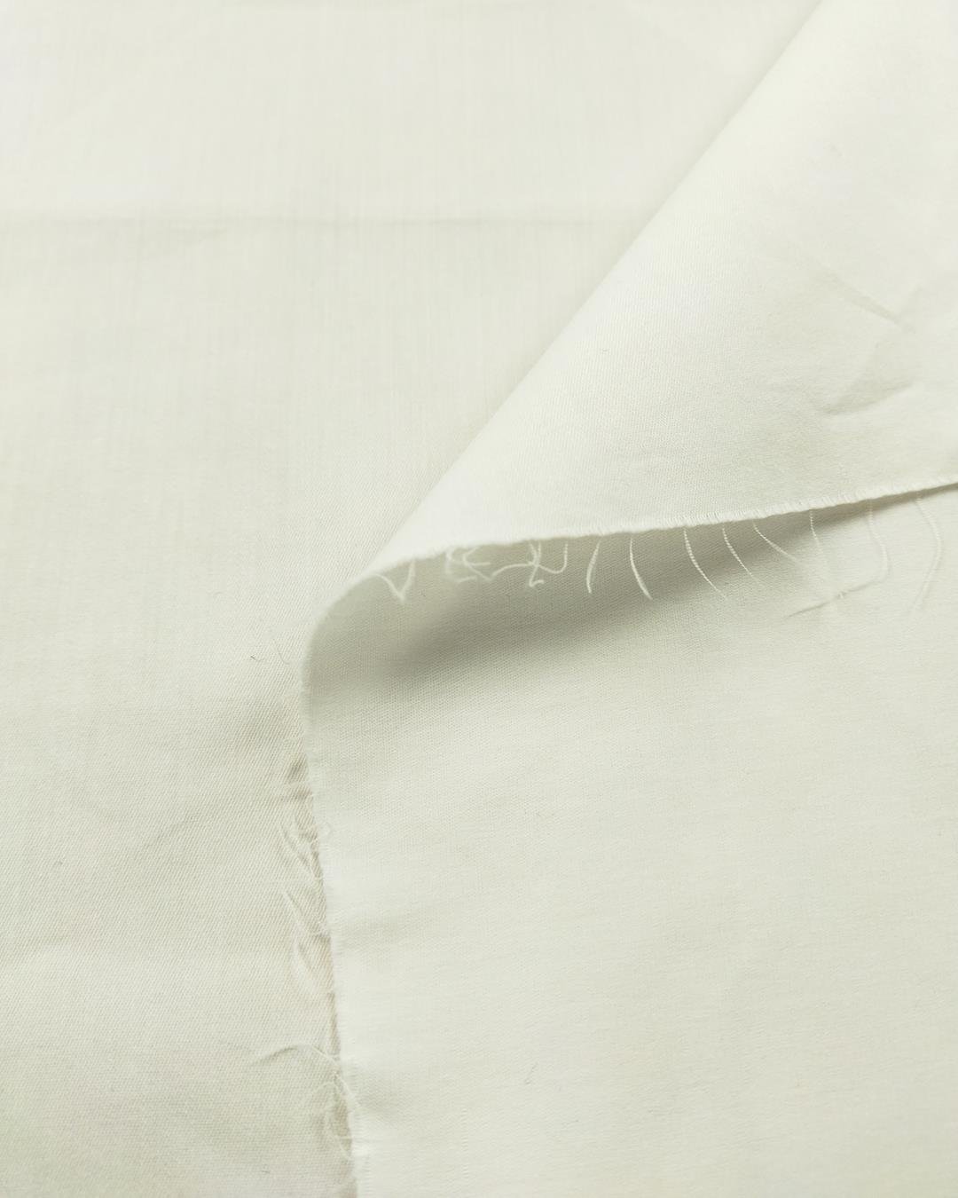 Poplin Beyaz Renkte (En 140 cm x Boy 135 cm)