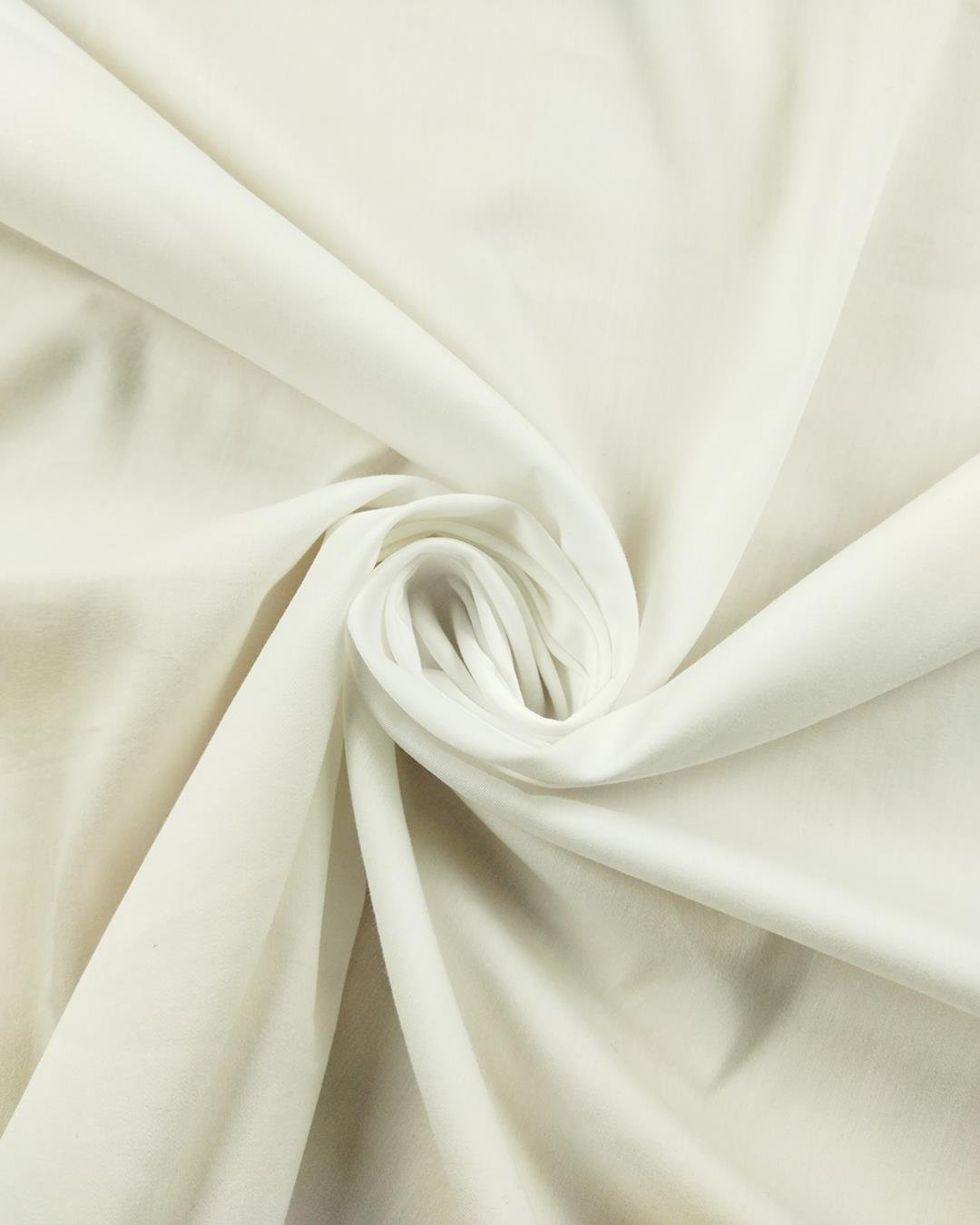 Poplin Beyaz Renkte (En 140 cm x Boy 135 cm)