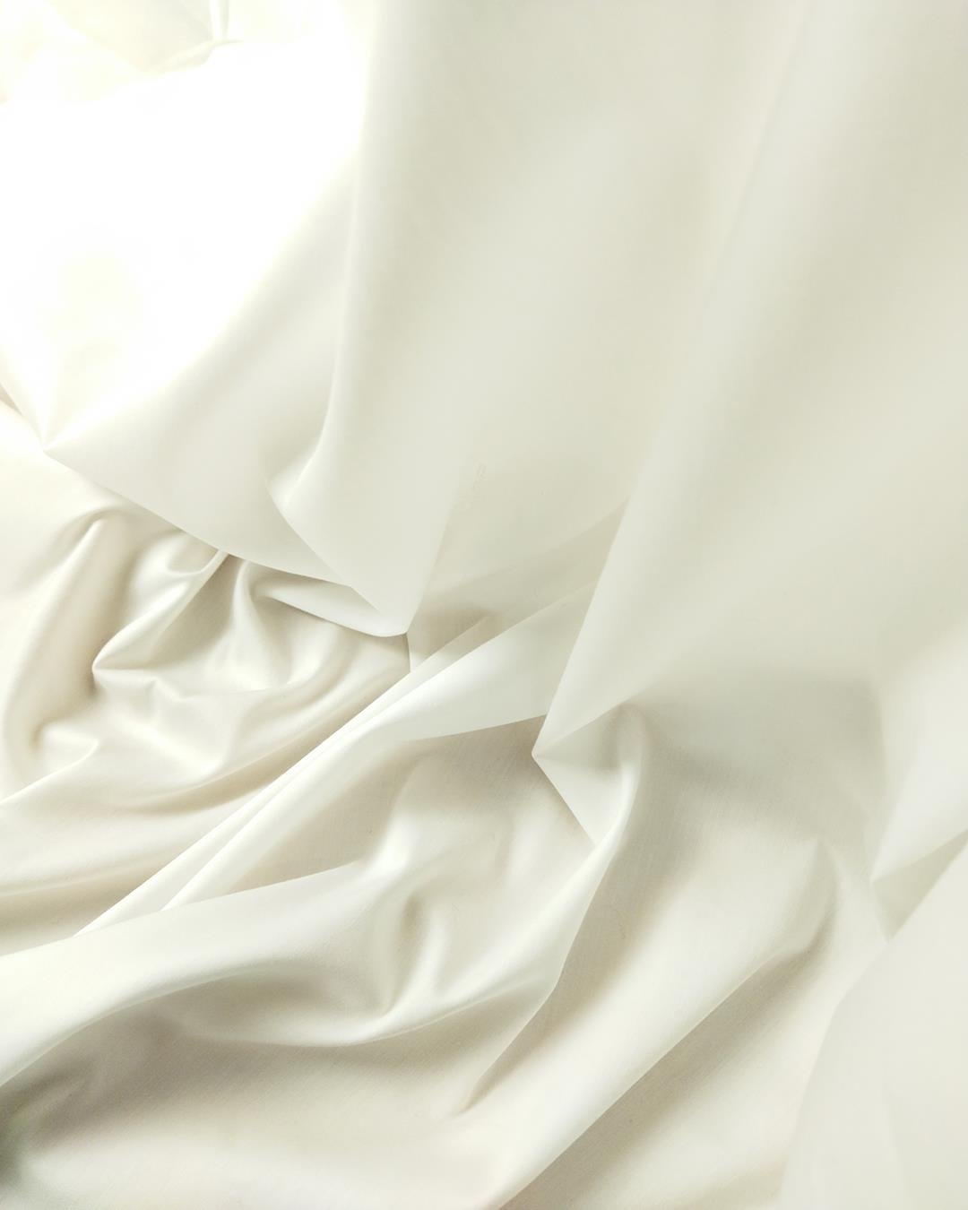 Poplin Beyaz Renkte (En 140 cm x Boy 135 cm)