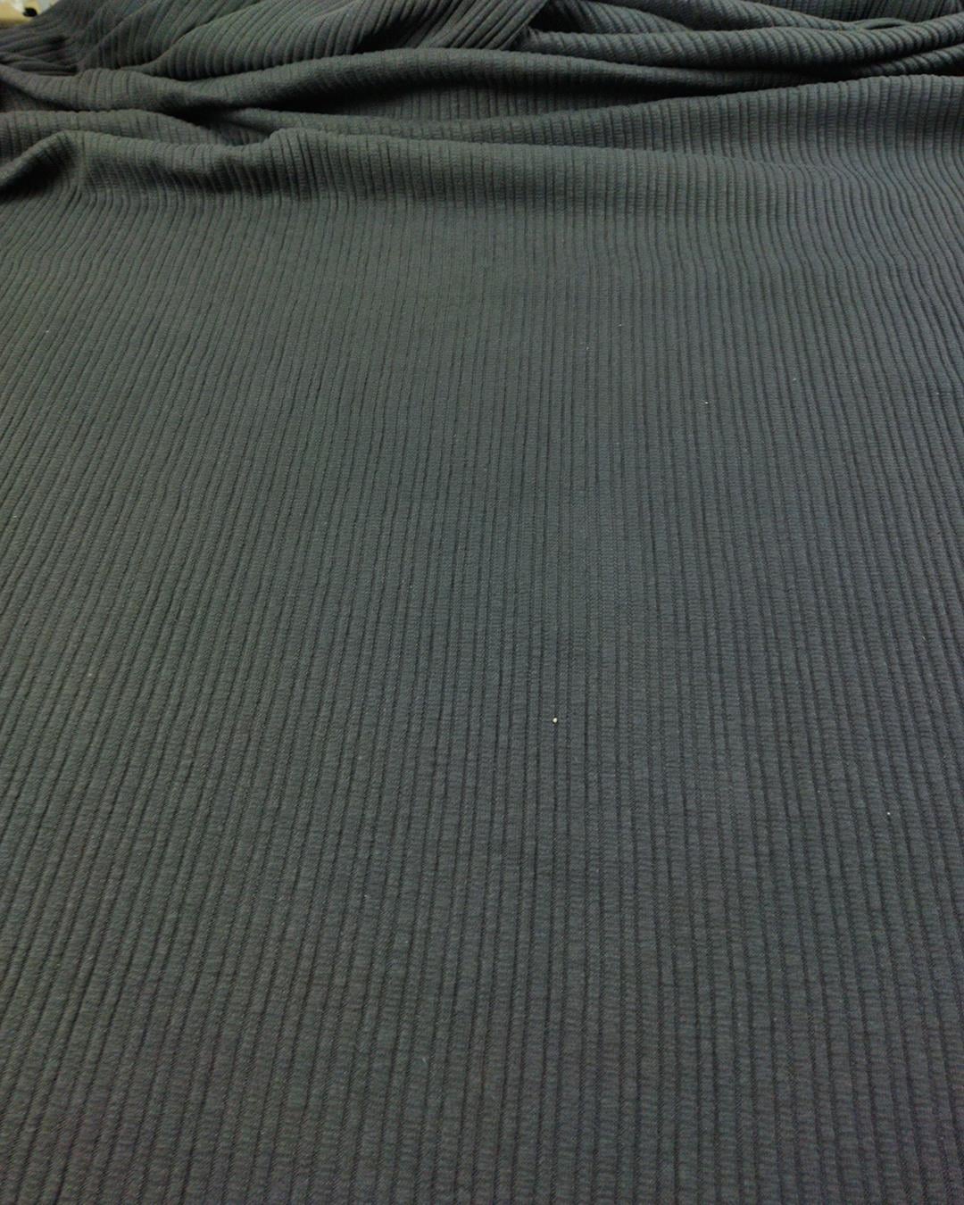 Raporlu Örme Antrasit Renkte (En 120 cm x Boy 150 cm)