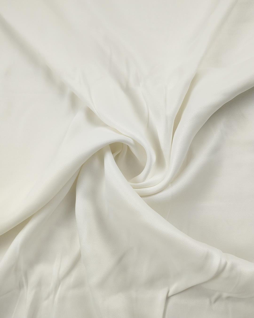 Saten Viskon Ekru Renkte (En 140 cm x Boy 230 cm)