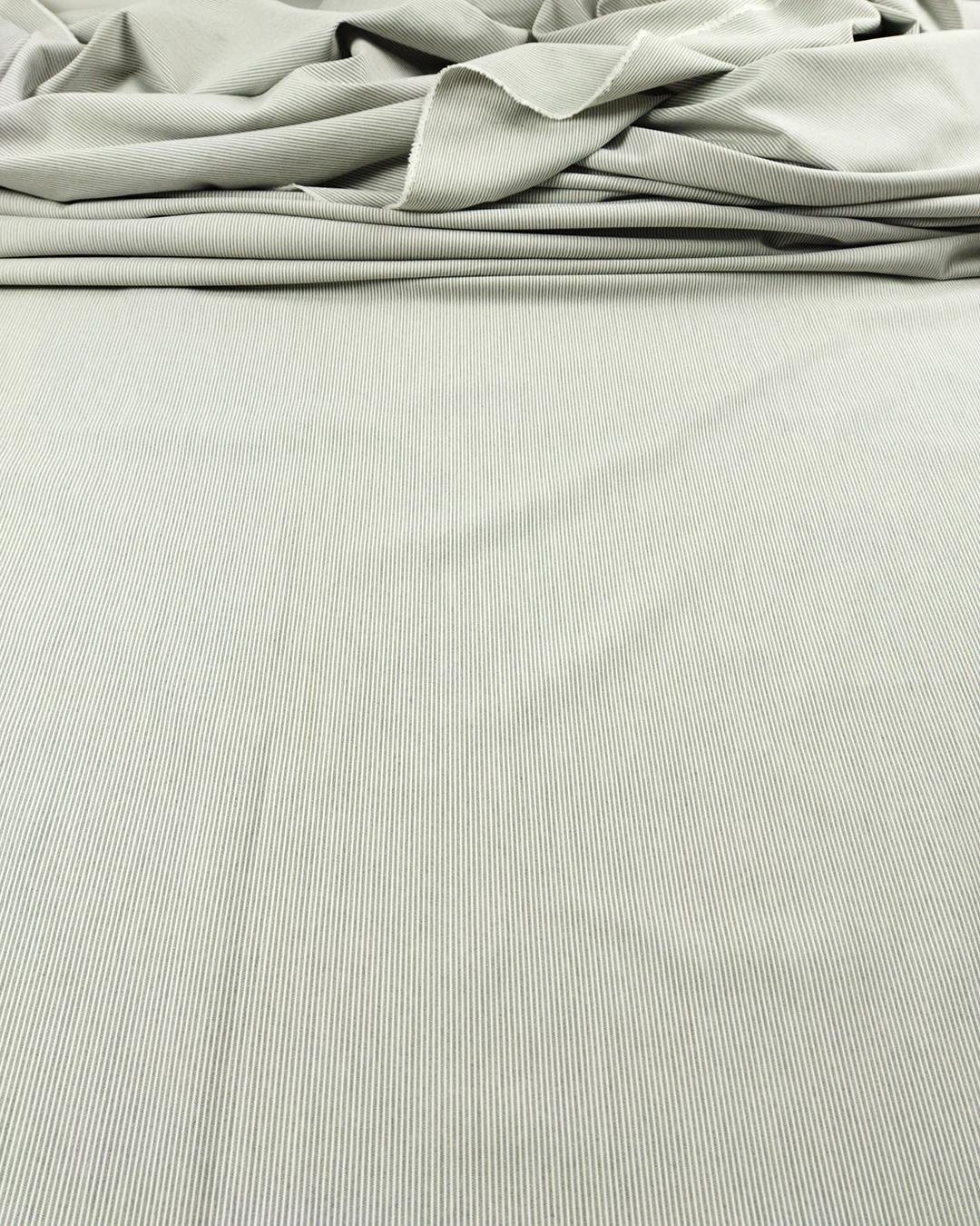 Sentetik Dokuma Gri Beyaz Renklerde (En 140 cm x Boy 185 cm)