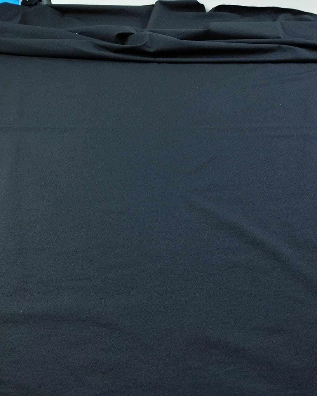 Siyah Renkte Boyuna Esnek Gabardin (En 150 cm x Boy 150 cm)