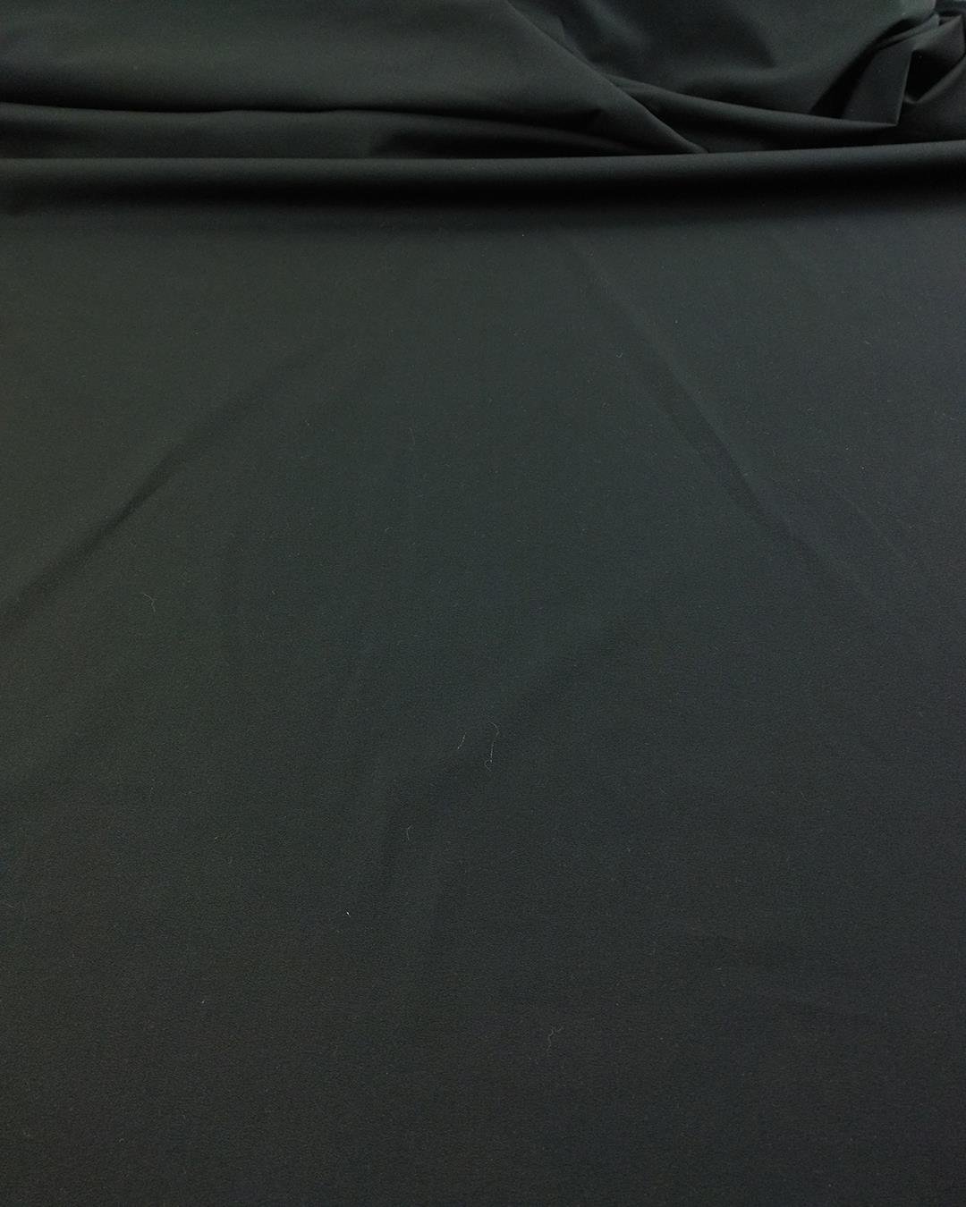 Siyah Renkte krep gabardin arası hafif esnek dokuma (En 140 cm x Boy 260 cm)