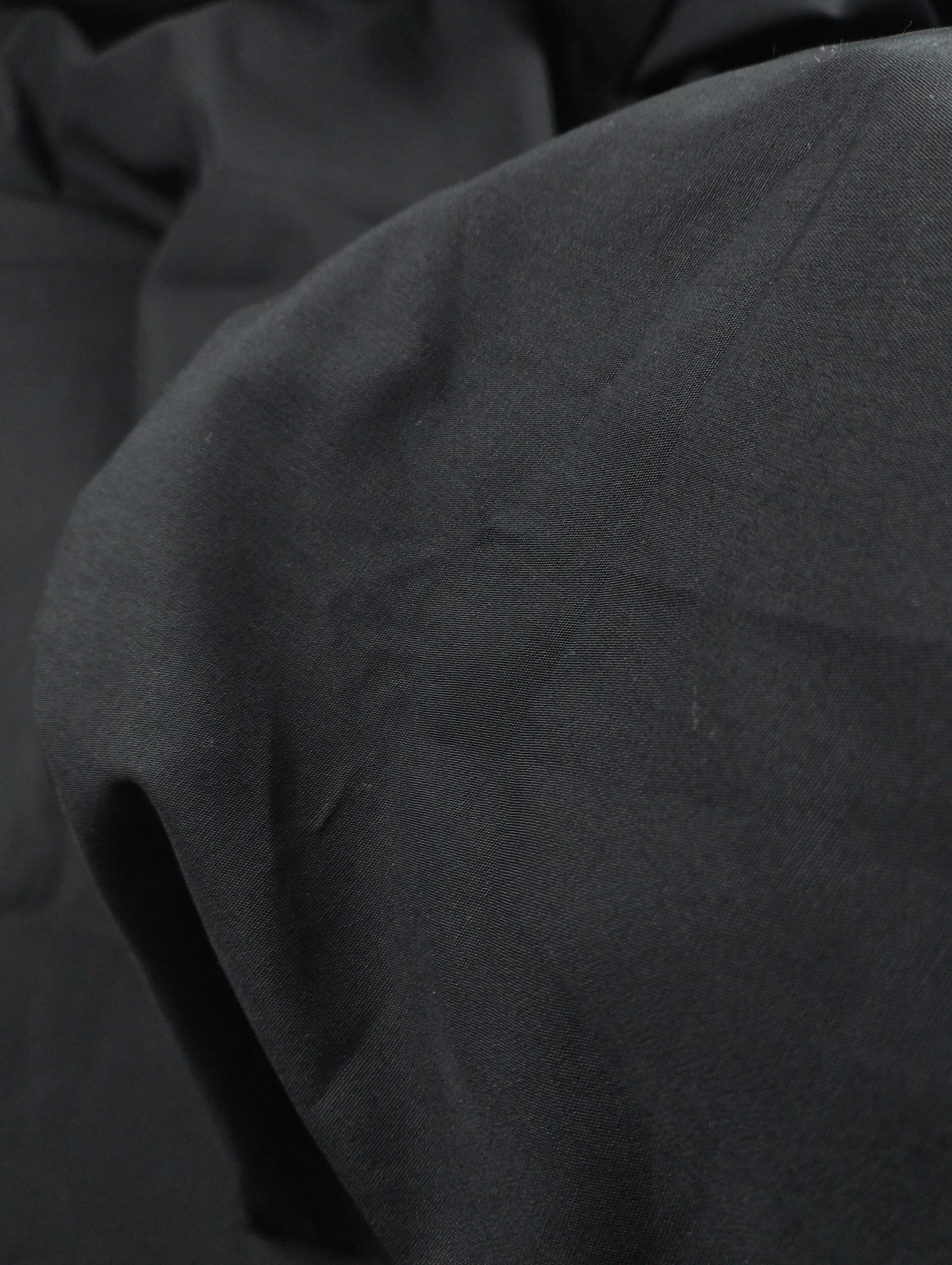 Siyah Renkte Poplin Benzeri Dokuma (En  150 cm x Boy  240 cm)