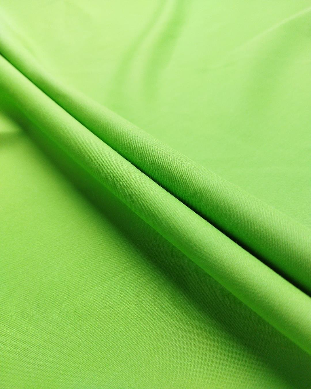 TELALI Gabardin Açık Yeşil Renkte (En 135 cm x Boy 190 cm)