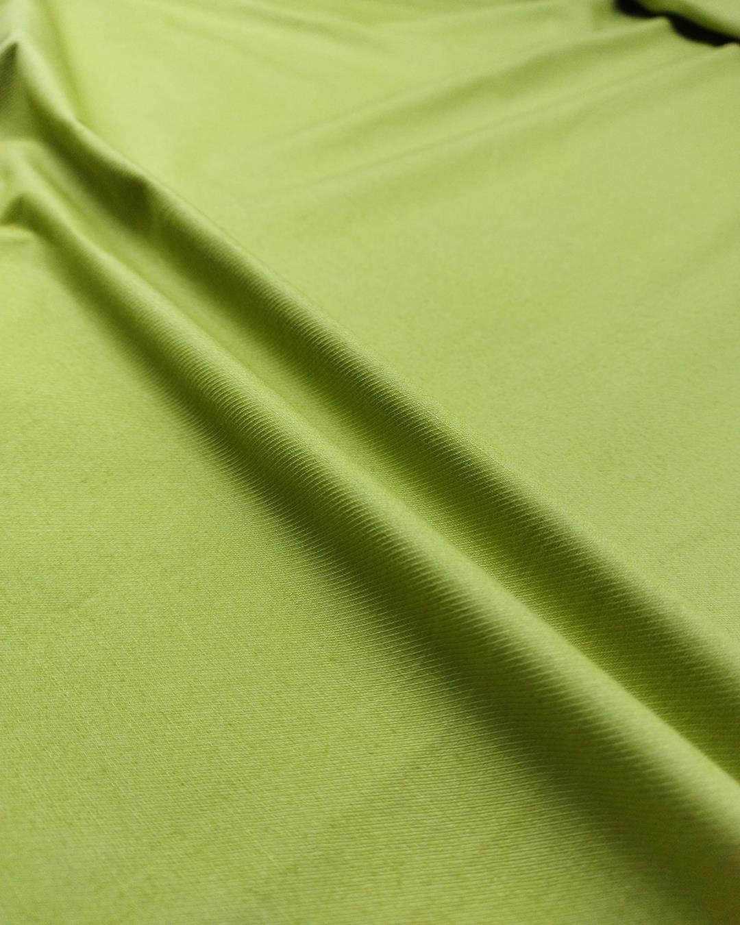 TokGabardin Açık Yeşil Renkte (En 140 cm x Boy 210 cm)