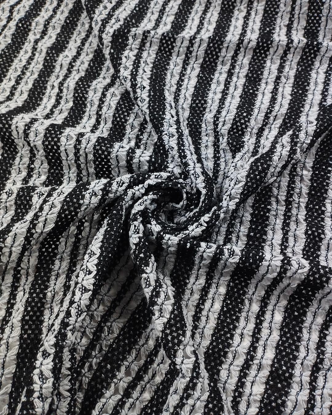 Triko Örme Gri Siyah RenklerdeEn: 140 cm