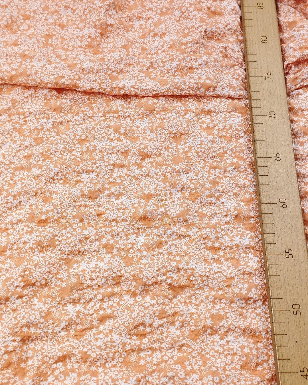 Turuncu Üzeri Beyaz Çiçekli Gofreli Dokuma (En  140 cm x Boy  250 cm)