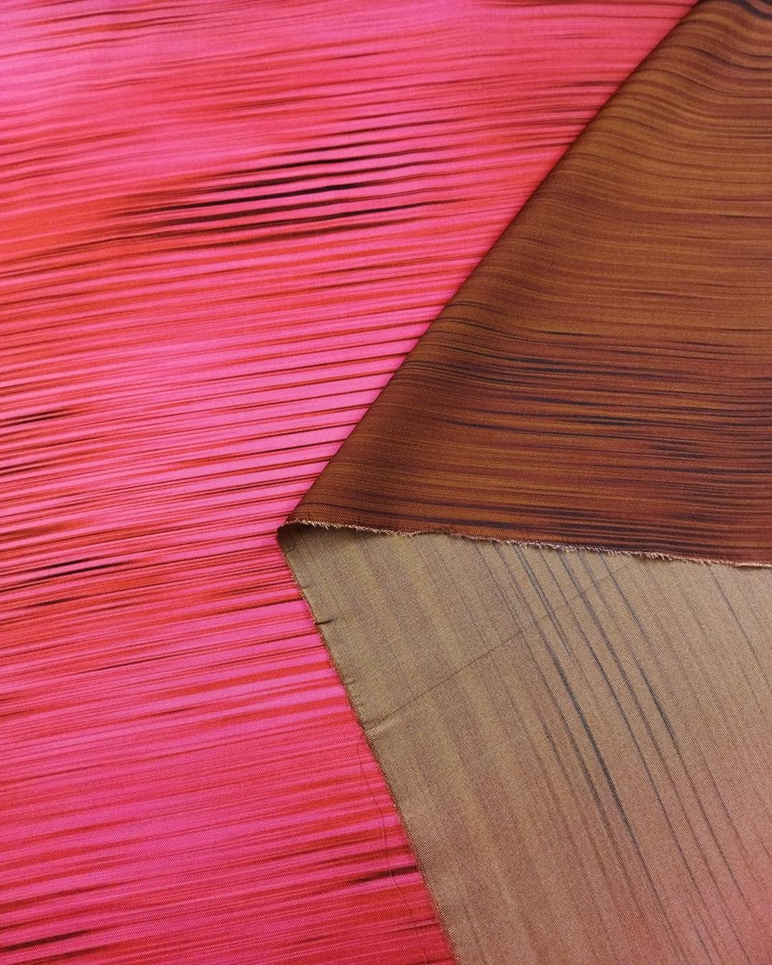 Twill Saten Degrade Renklerde (En 145 cm x Boy 230 cm)