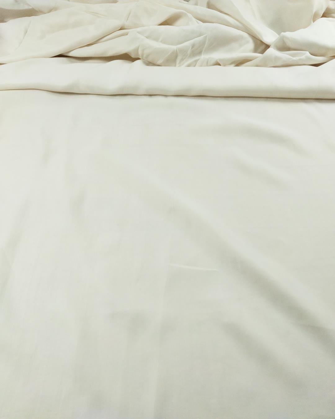 Viskon Dokuma Kum Beyazı Renkte (En 140 cm x Boy 290cm)