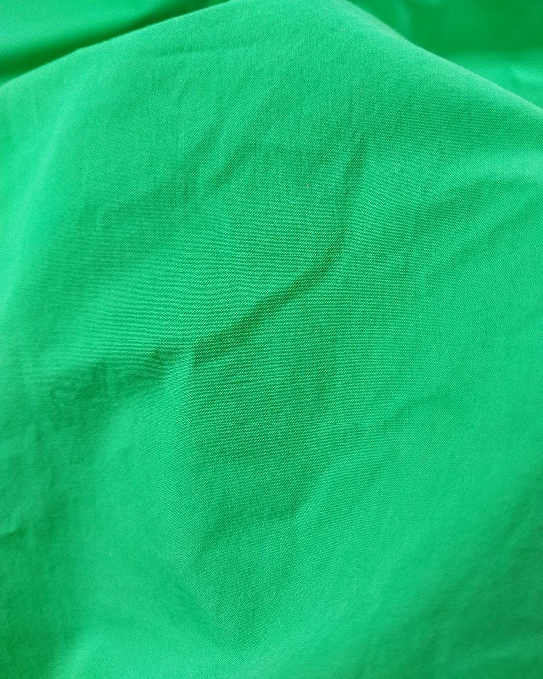 Yeşil Renkte Poplin Dokuma (En  150 cm x Boy  240 cm)