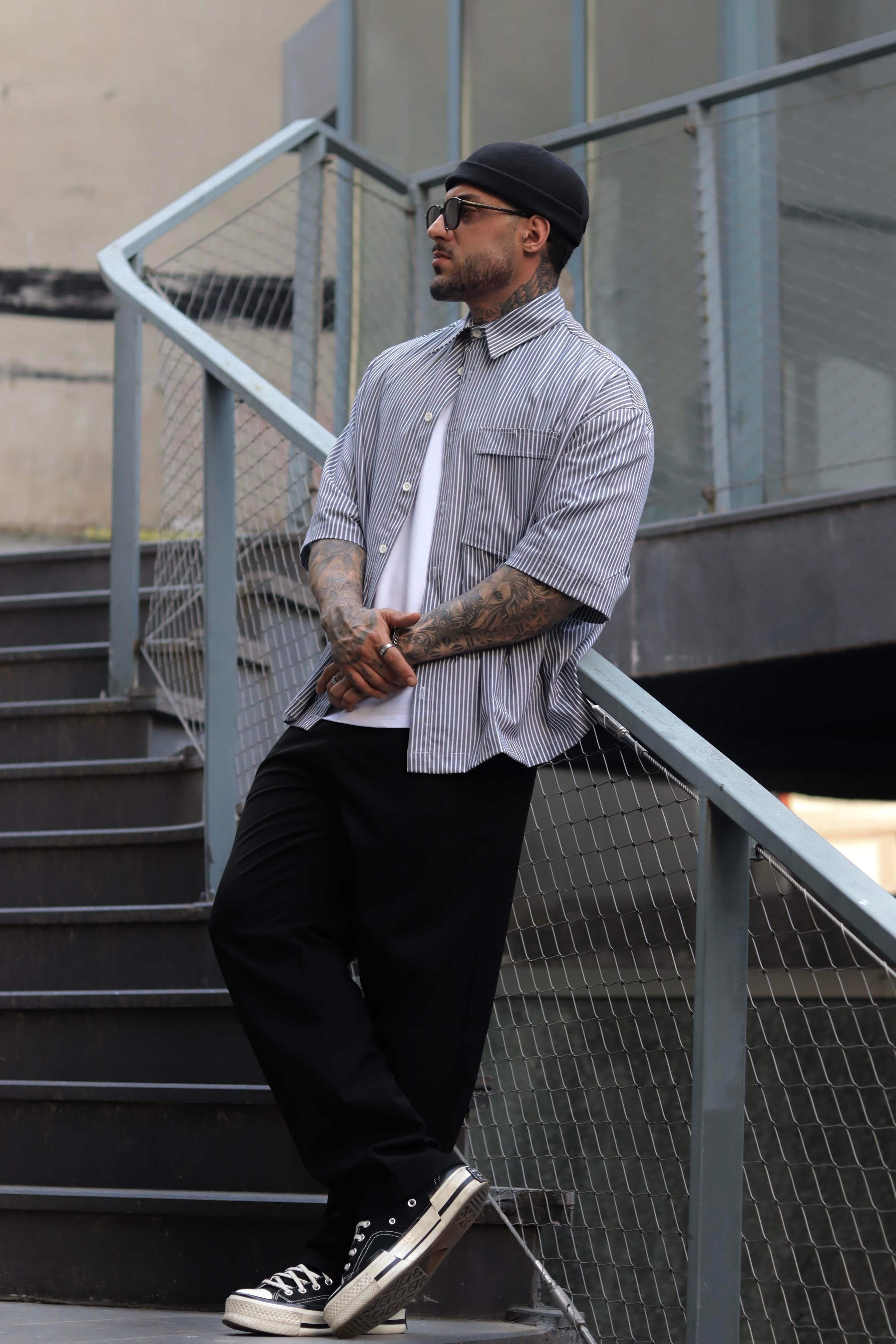 Basic gri çizgili oversize gömlek