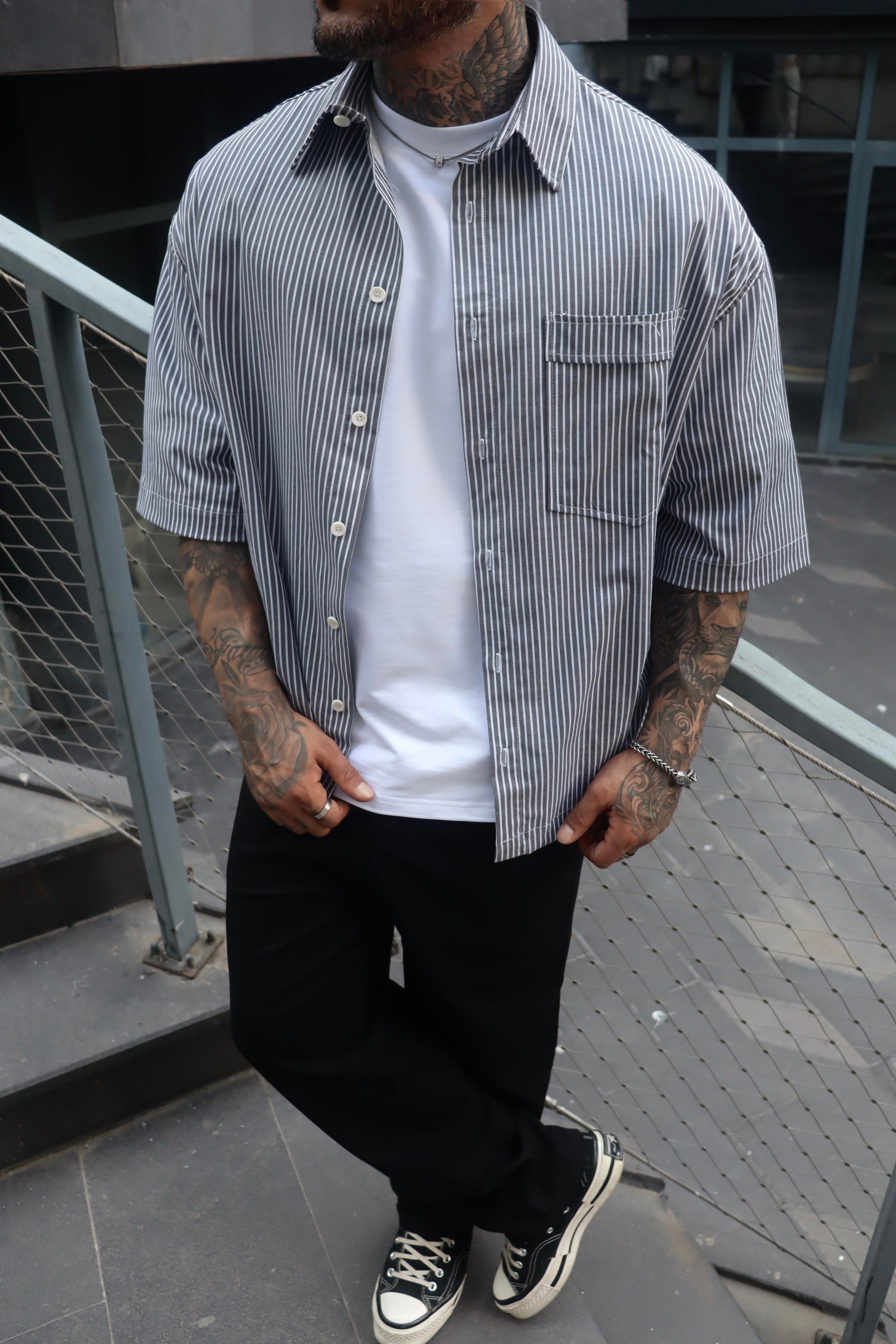 Basic gri çizgili oversize gömlek