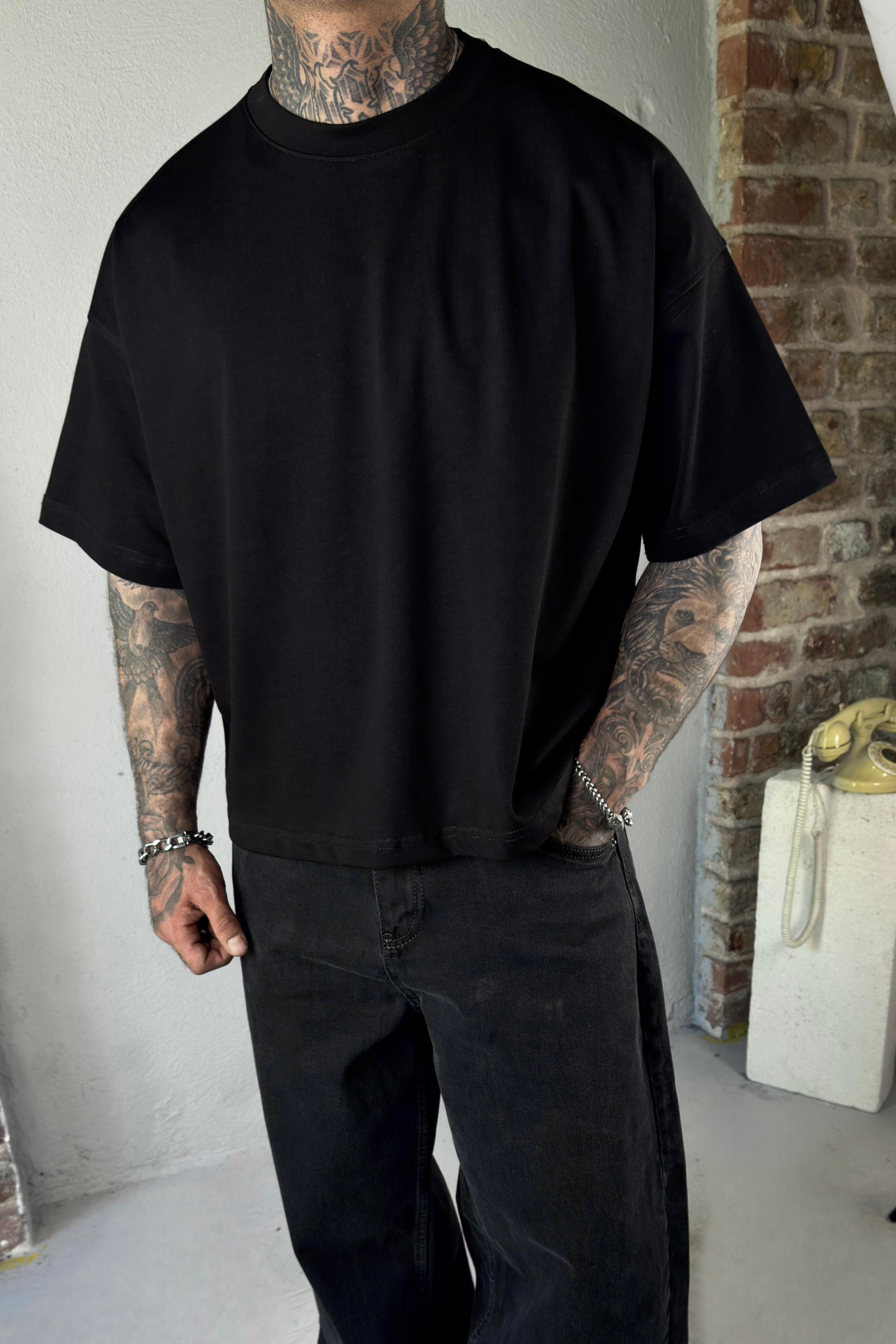 Basic oversize siyah tshirt