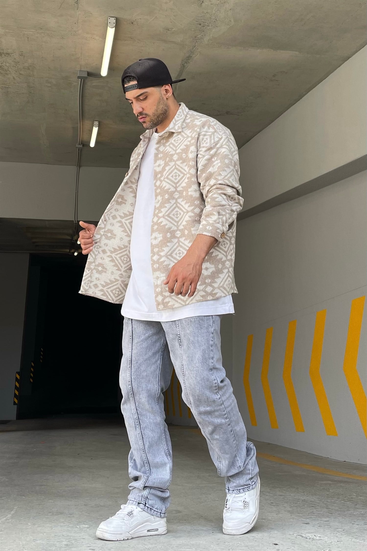 Bej oversize kaşe gömlek
