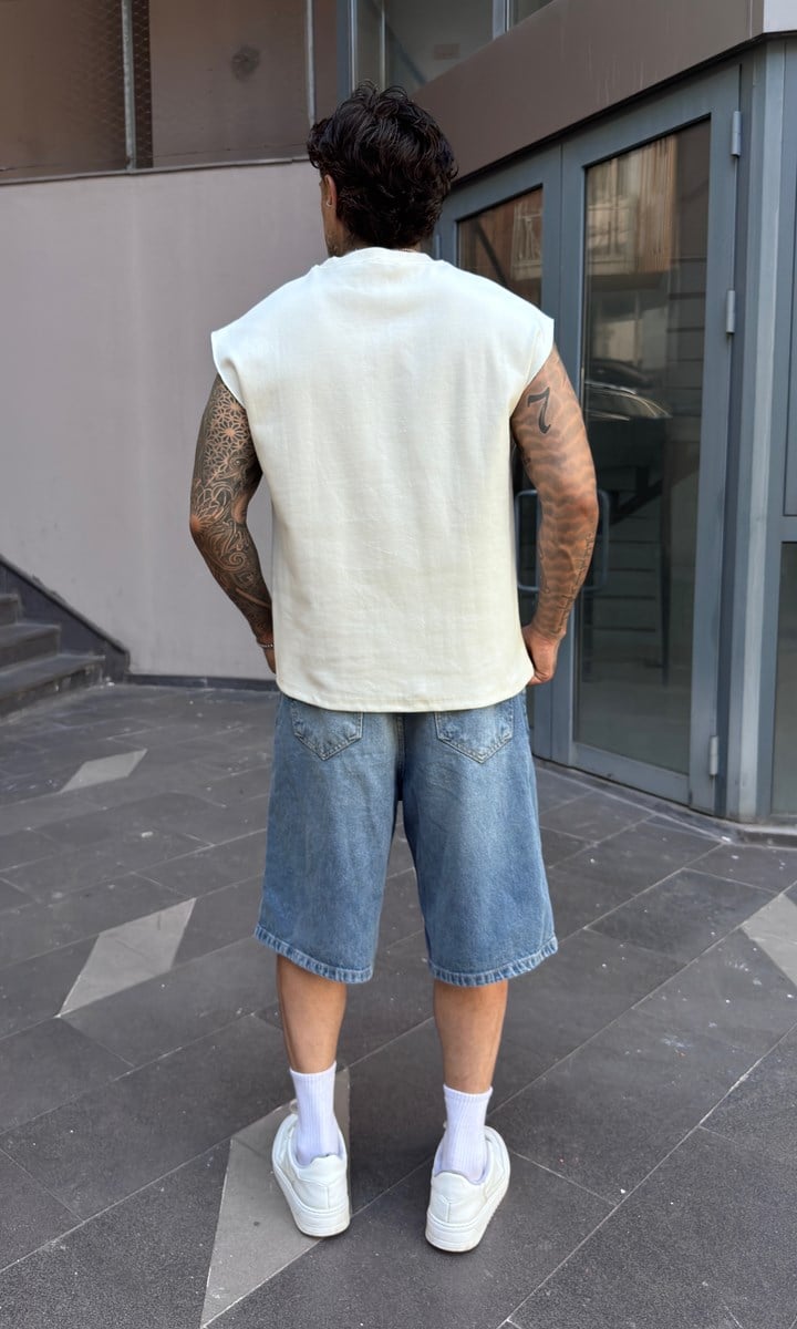 Beyaz Oversize Kesik Kol Atlet