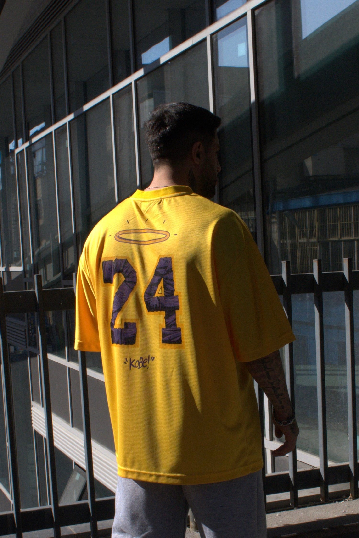 Kobe24 oversize sarı forma