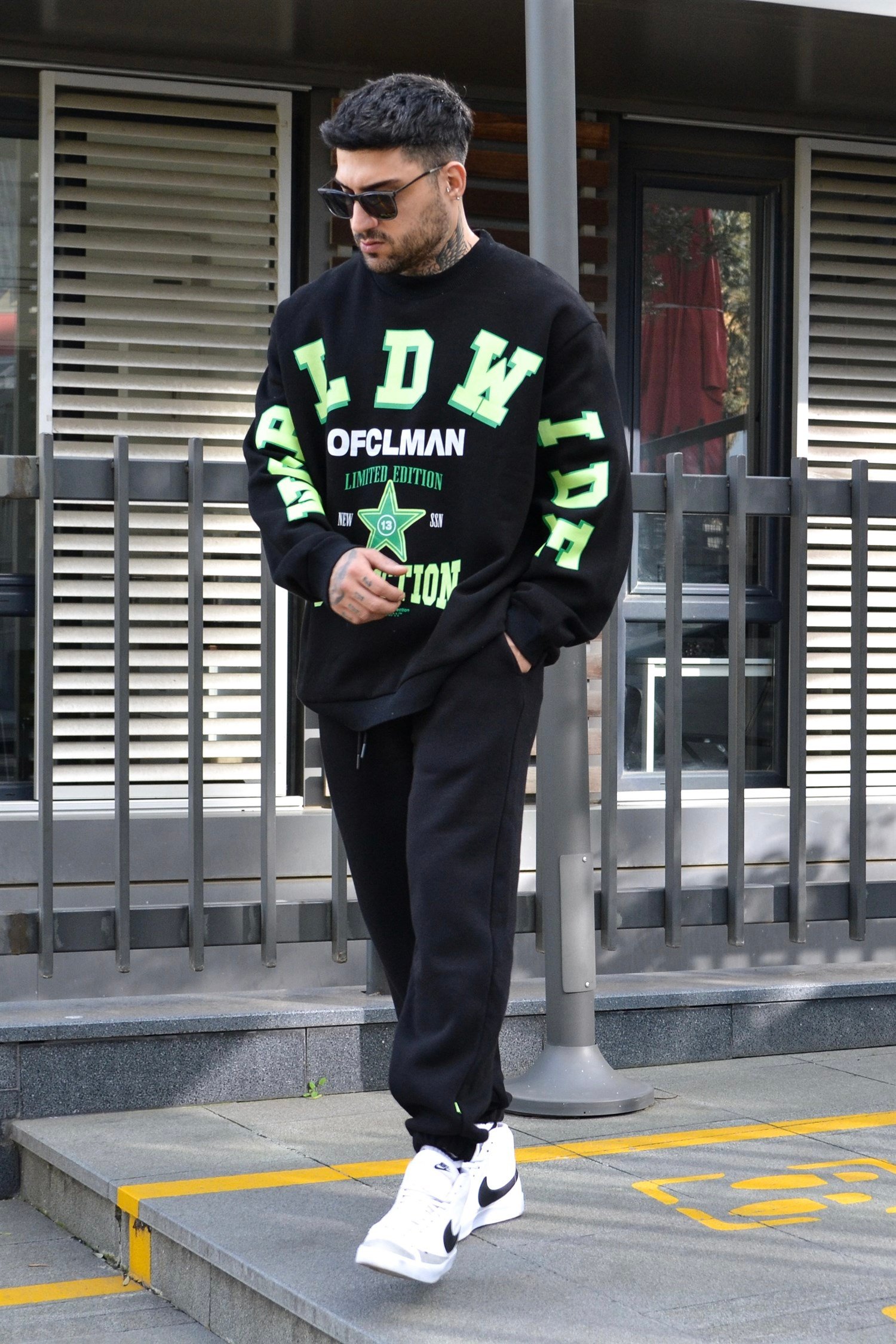 Ofcl man oversize sweatshirt