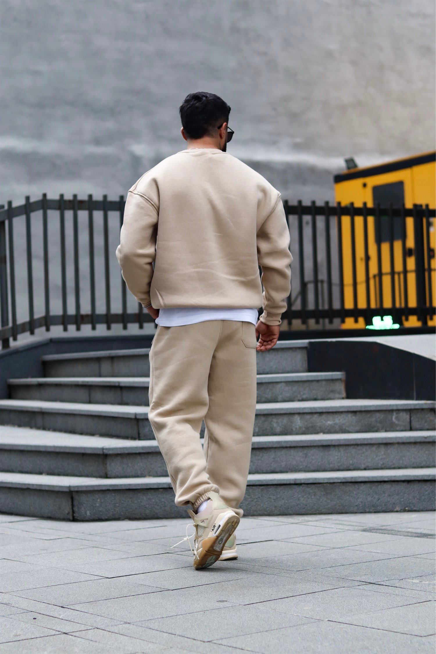 Oversize basic beige takım