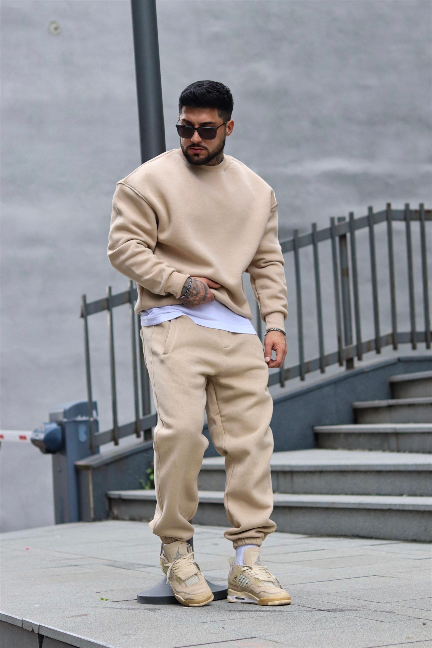 Oversize basic beige takım