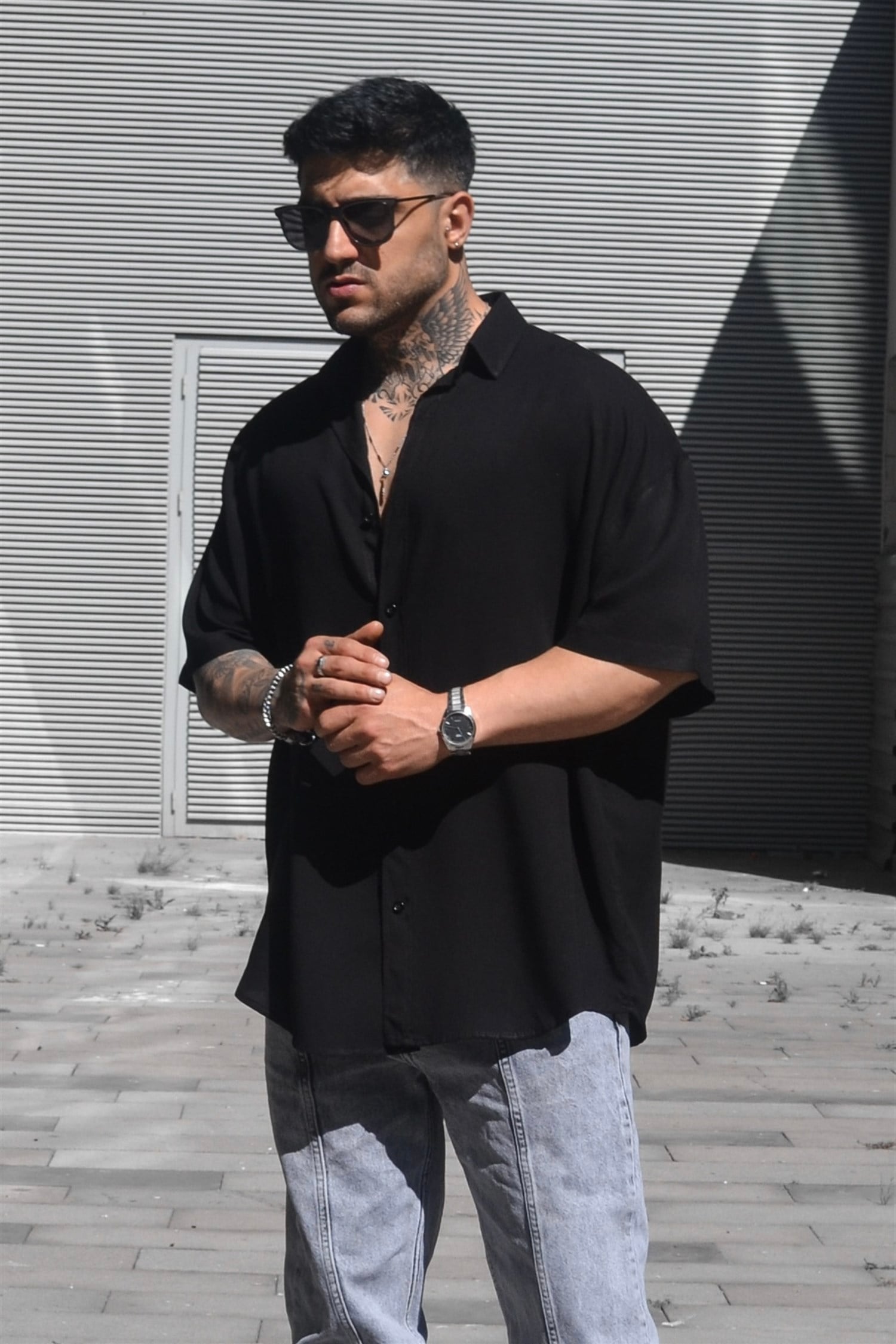 Oversize basic siyah gömlek