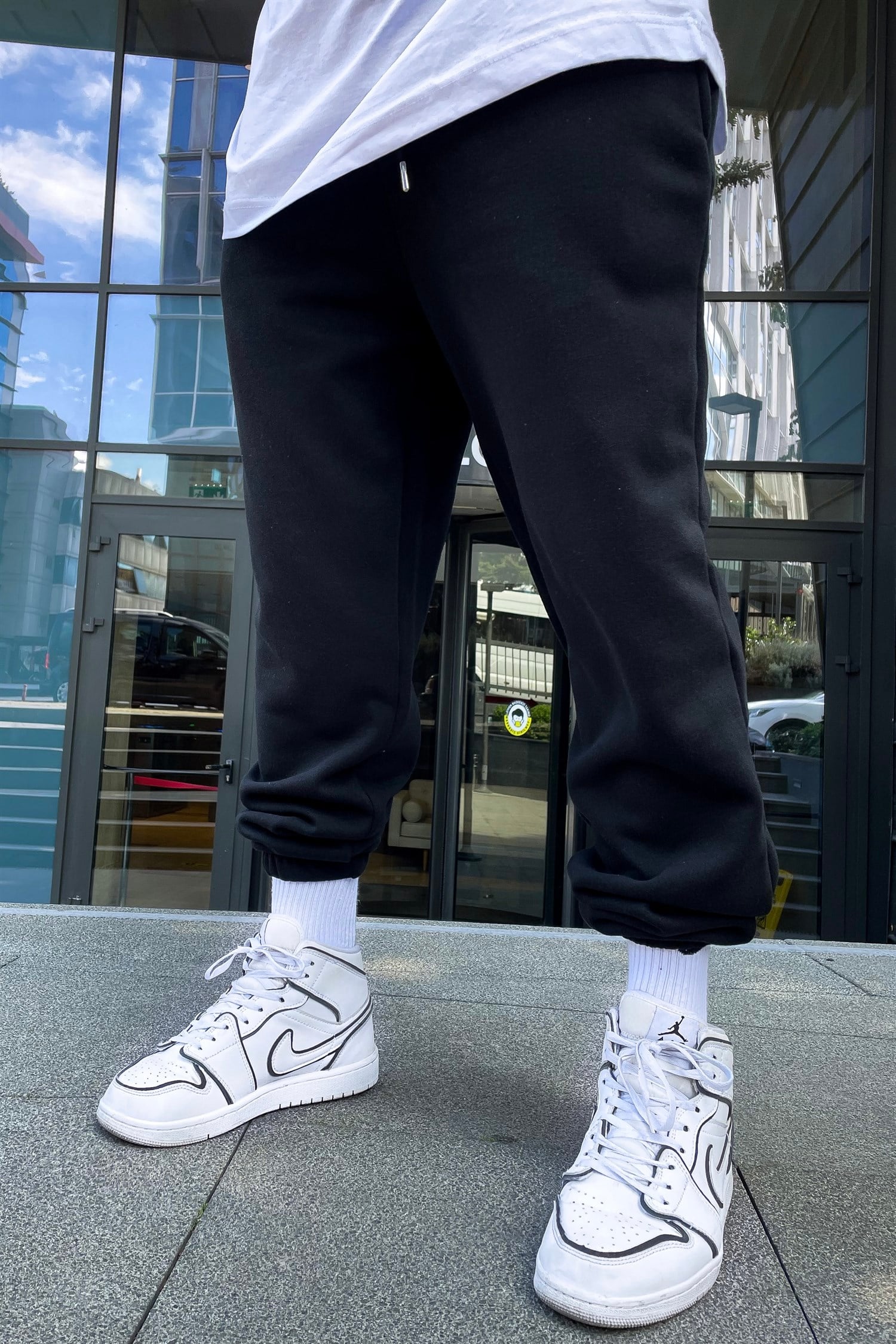 Oversize basic siyah sweatpants