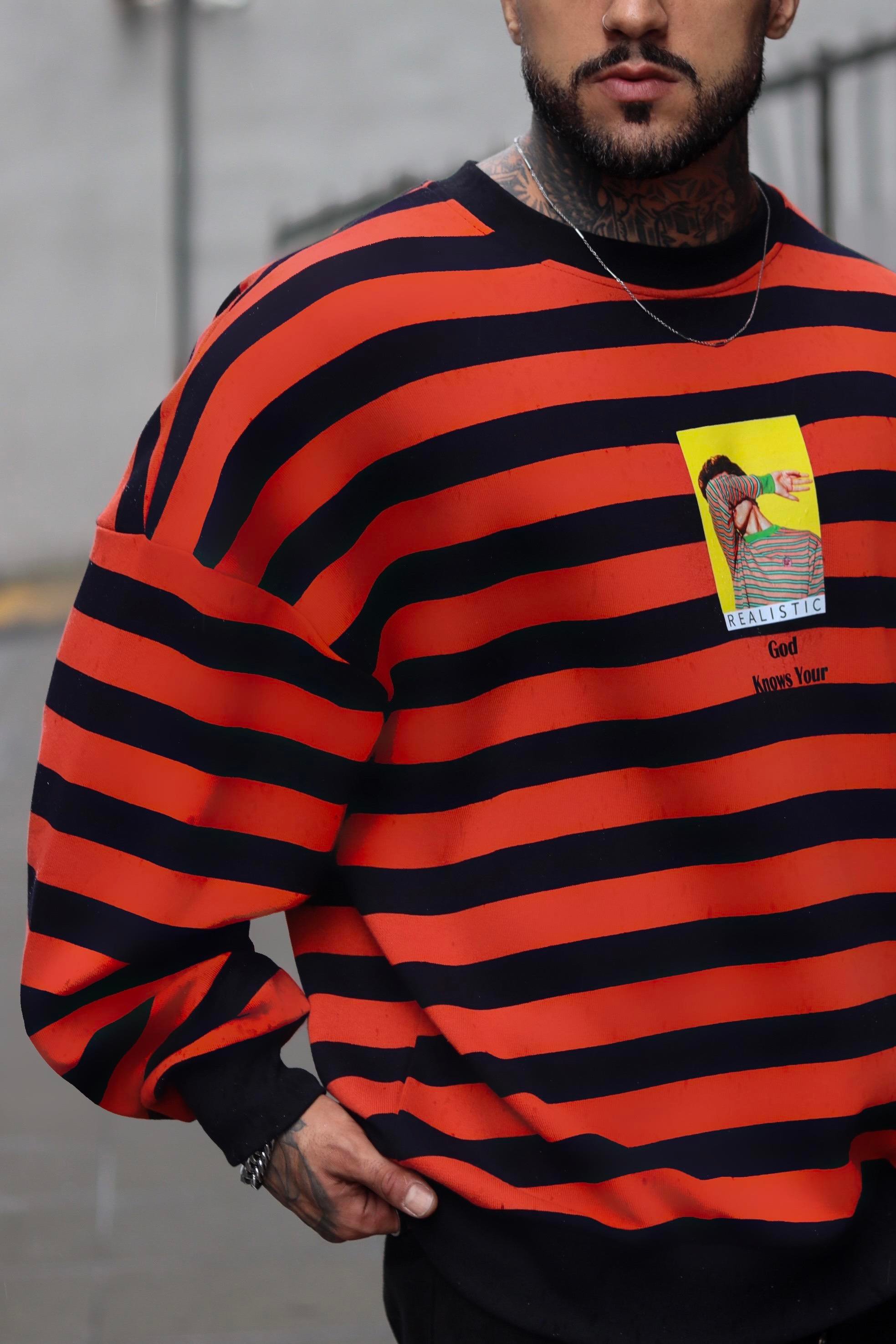 Realistic oversize sweatshirt