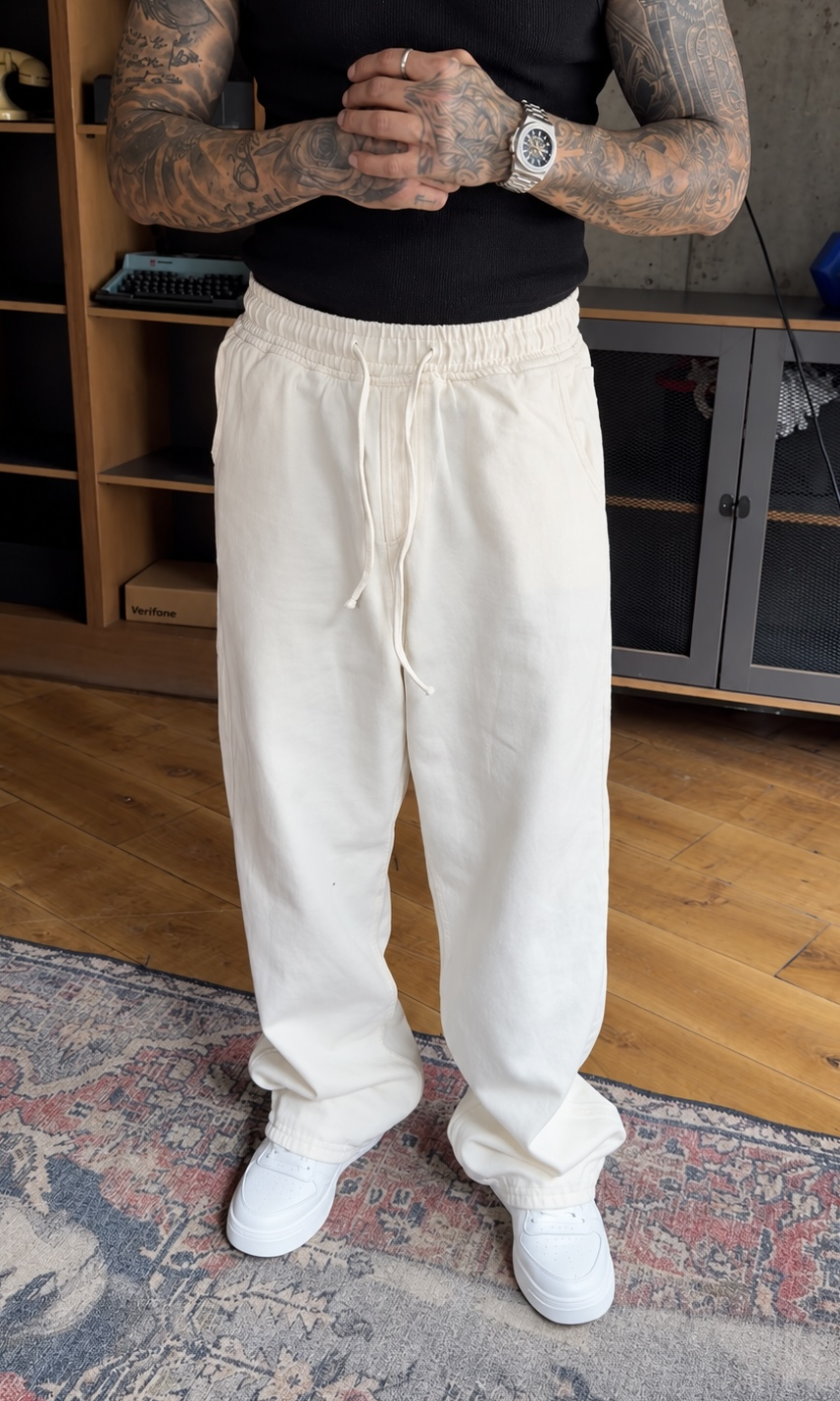 Relaxed Fit Ekru Pantolon