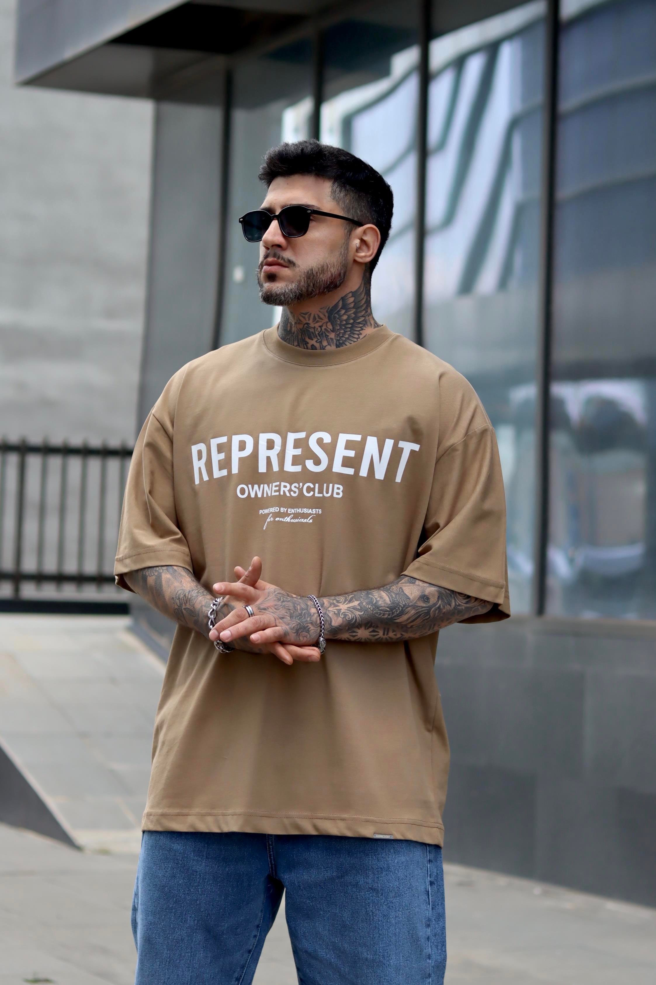 Represent selective oversize tshirt