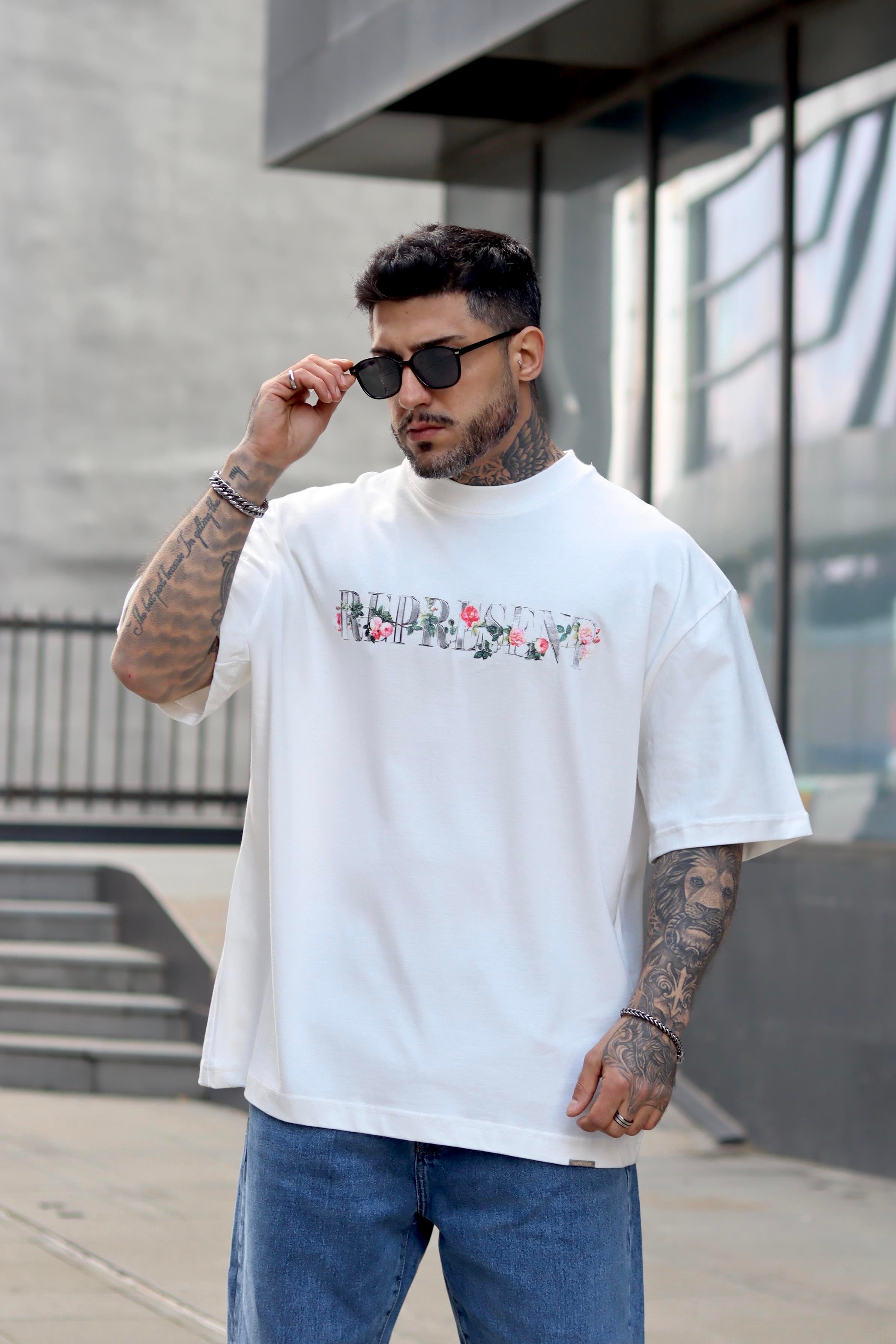 Represent special oversize tshirt