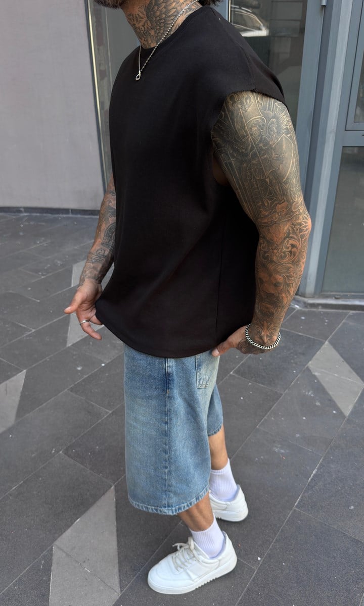 Siyah Oversize Kesik Kol Atlet