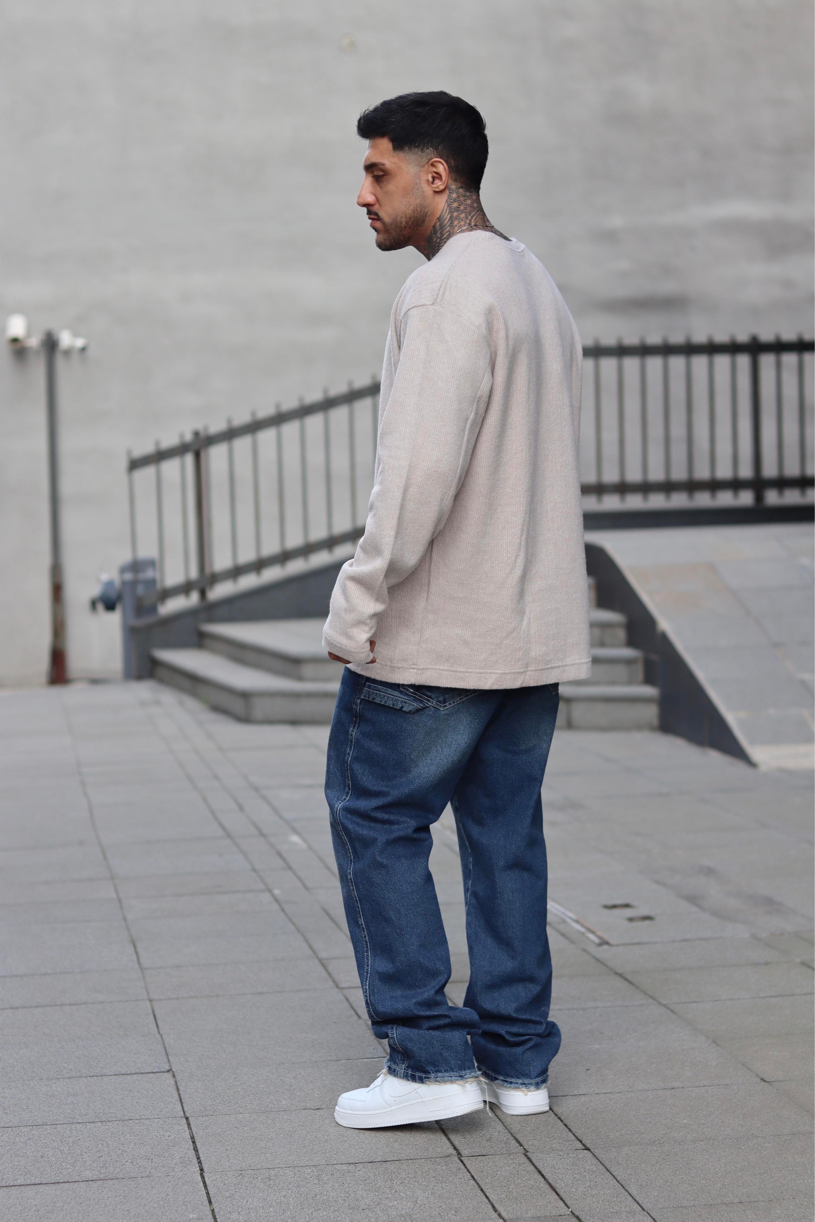 We make oversize sweatshirt