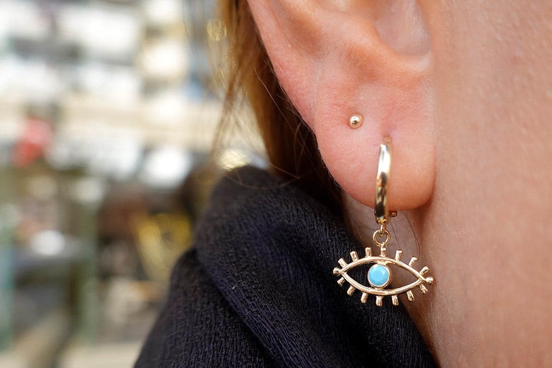 Mavi Taşlı Göz Küpe