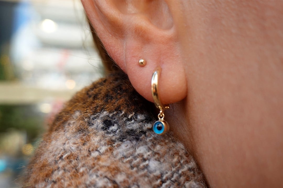 Sallantılı Göz Küpe