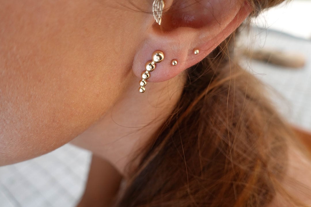 Top Top Vidalı Küpe