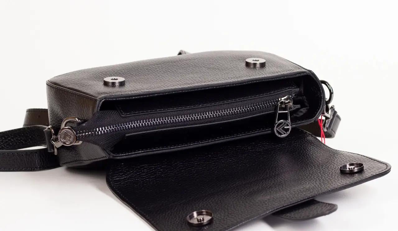 Siyah Deri Kadın Omuz Çantası