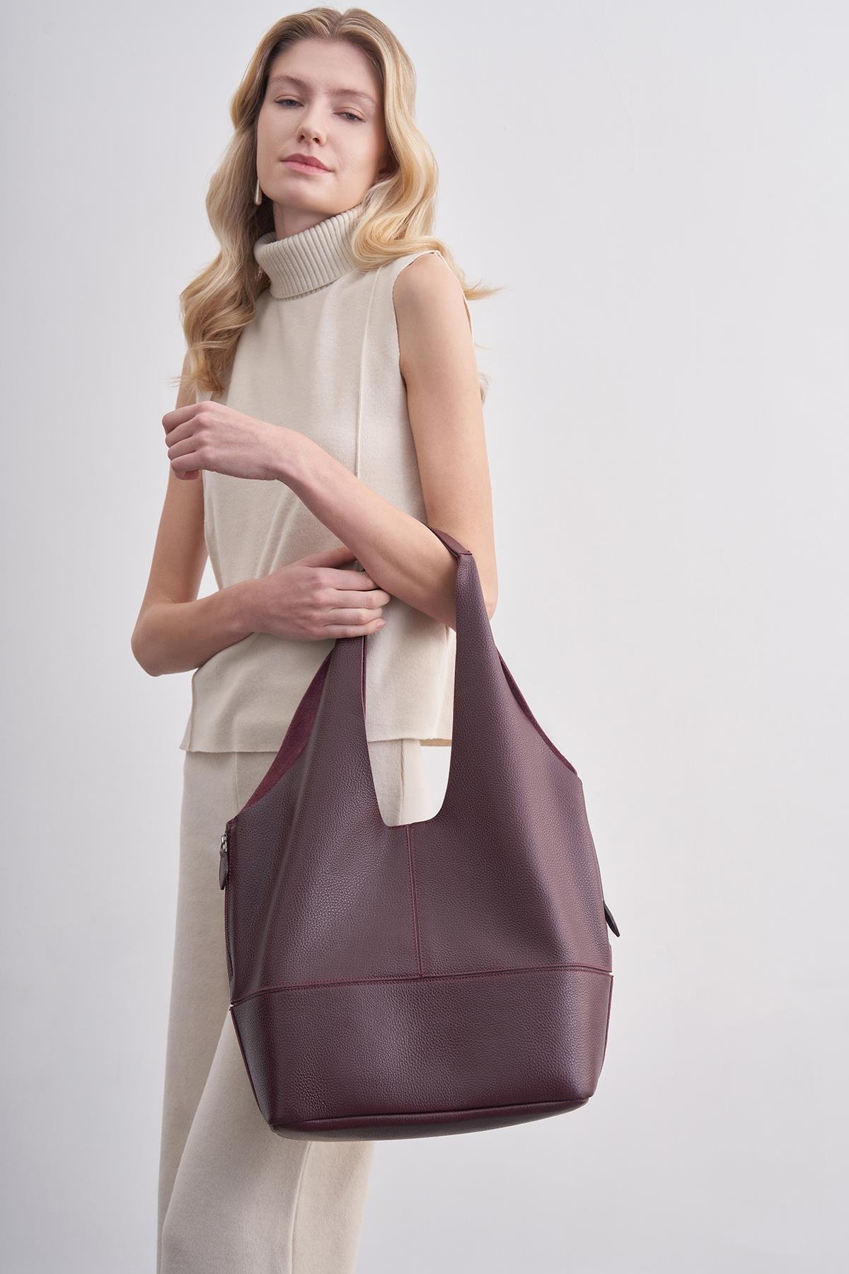 Bordo Hakiki Deri Yavrulu Omuz Çantası