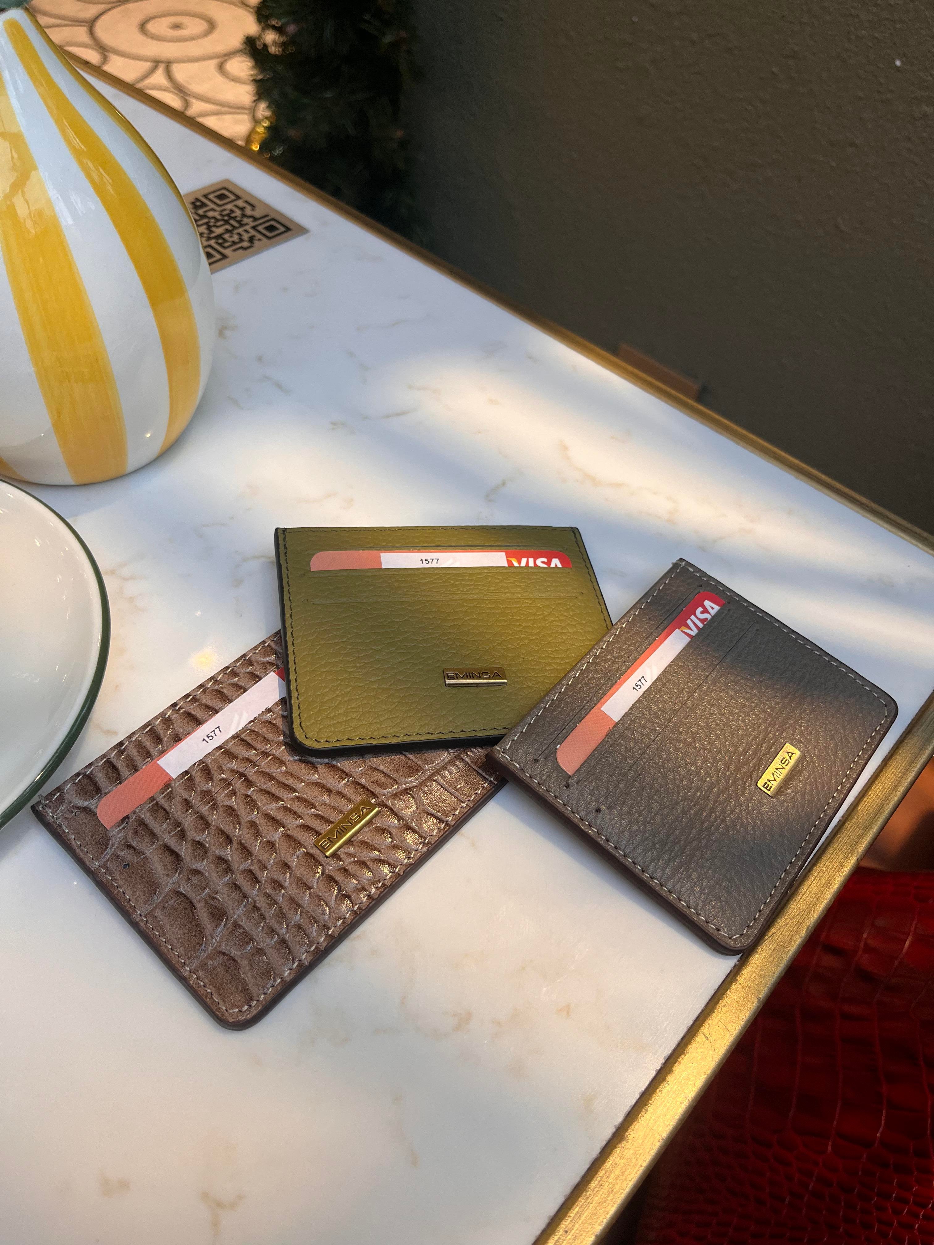 Hakiki Deri Kartlık 1577