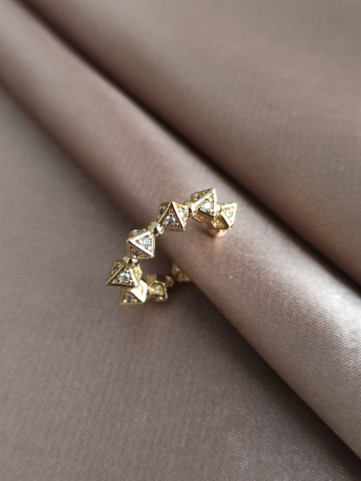 Çivi Model Earcuff