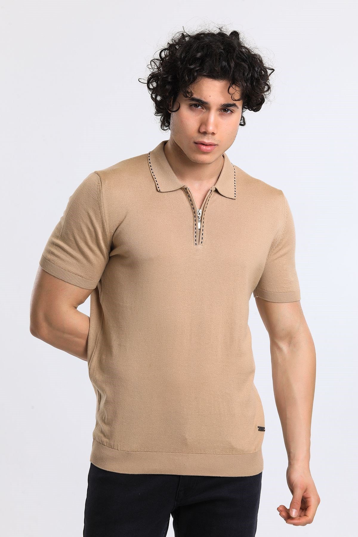 Soylu Trend  I soylutrend.comT-SHİRTSoylu Trend2003CAMELErkek Fermuarlı Polo Yaka Triko T-Shirt Pamuklu Camel (2003)