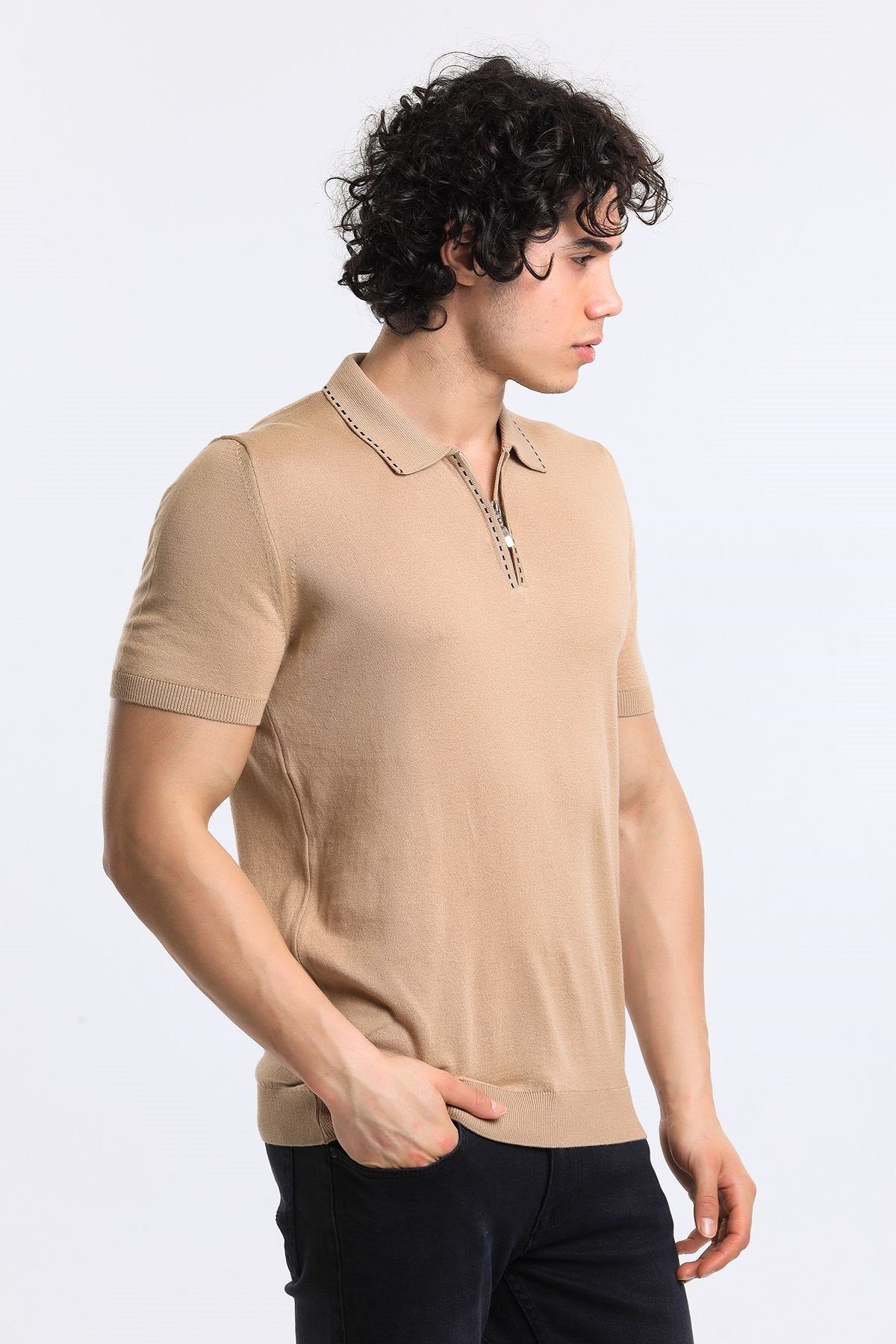 Soylu Trend  I soylutrend.comT-SHİRTSoylu Trend2003CAMELErkek Fermuarlı Polo Yaka Triko T-Shirt Pamuklu Camel (2003)