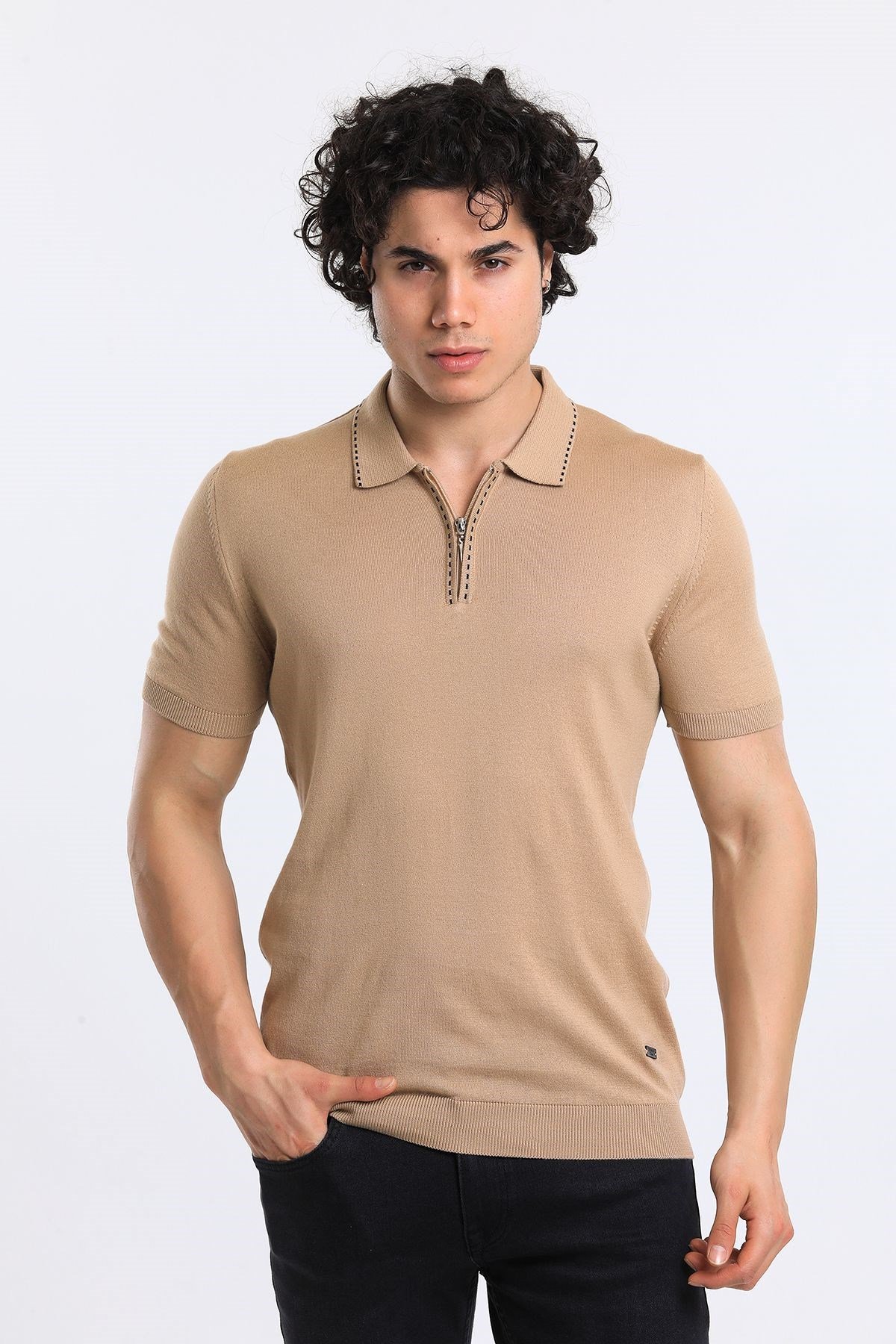 Soylu Trend  I soylutrend.comT-SHİRTSoylu Trend2003CAMELErkek Fermuarlı Polo Yaka Triko T-Shirt Pamuklu Camel (2003)