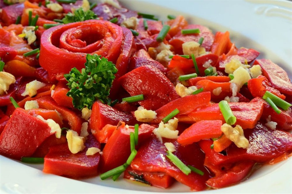 KÖZLENMİŞ BİBER (ZEYTİNYAĞLI) 650 GR