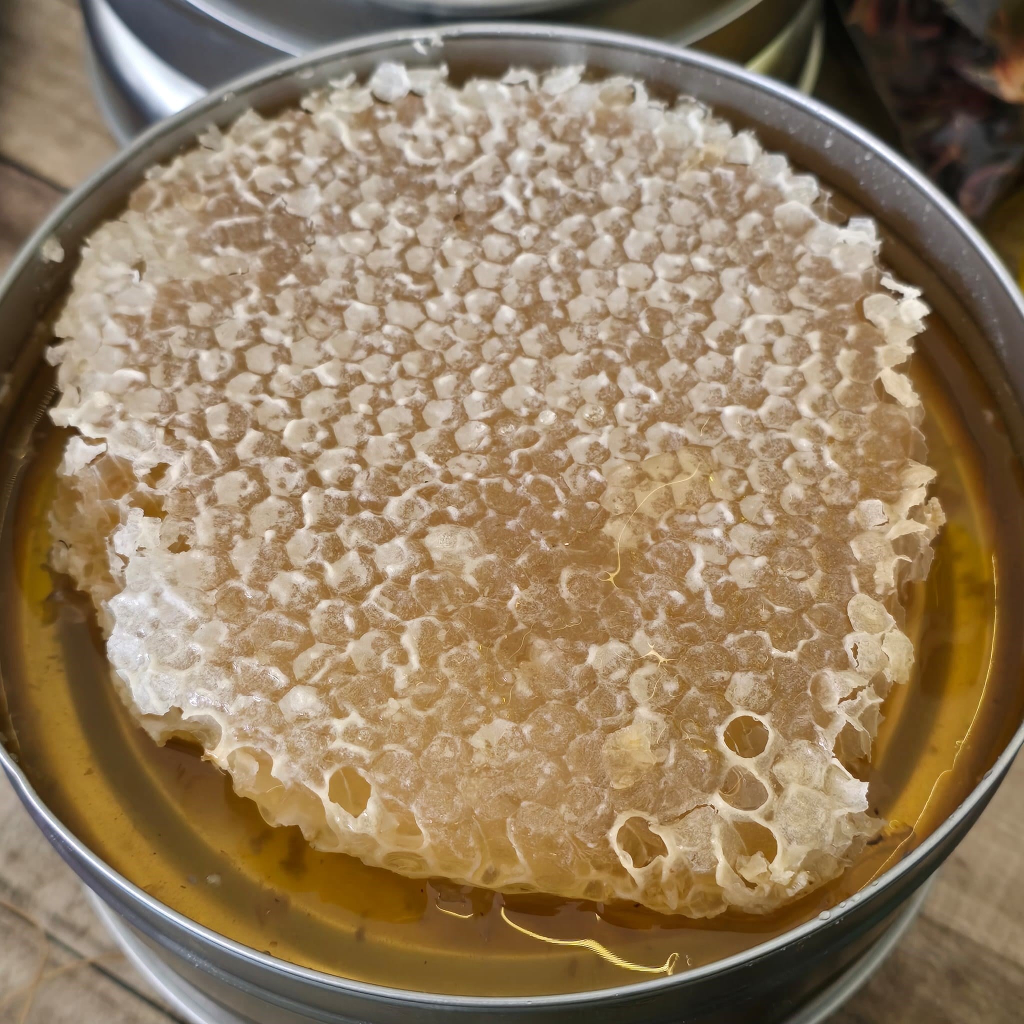 ORGANİK KARAKOVAN PETEK BALI